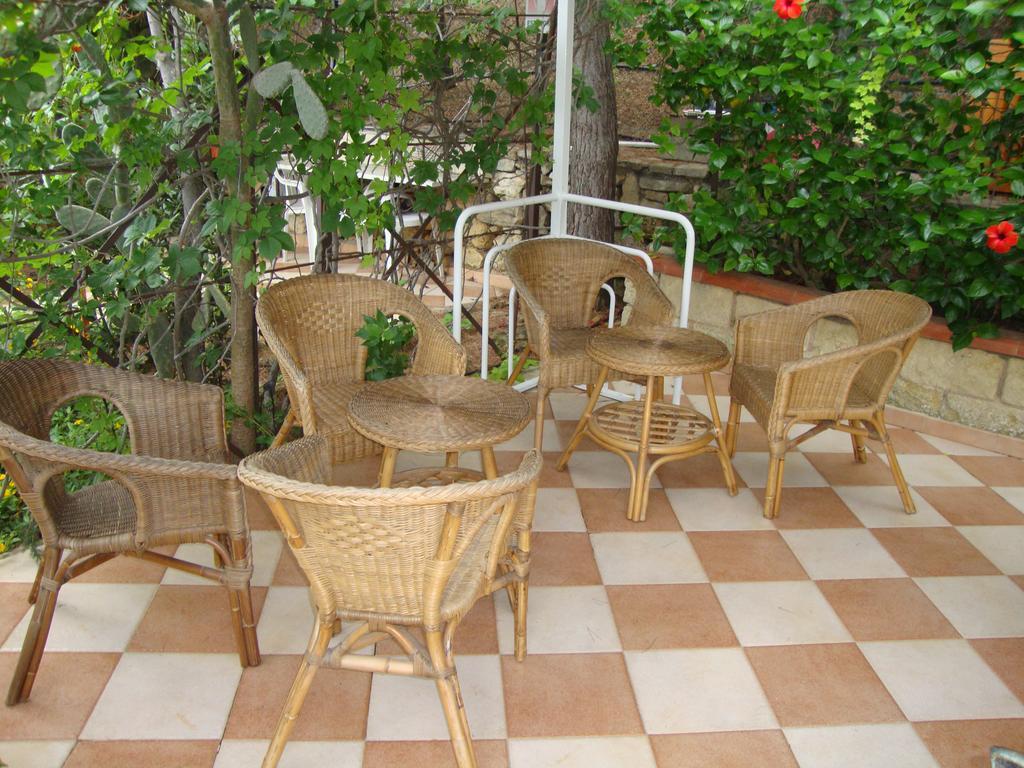 שאקה Residence Capo San Marco & Renella מראה חיצוני תמונה